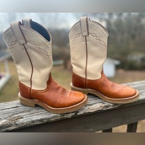 Women’s Laredo cowboy boots